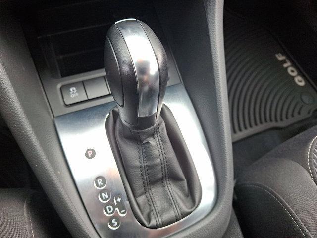 Photo of 2014 Black Volkswagen Golf