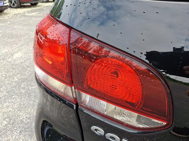 Photo of 2014 Black Volkswagen Golf
