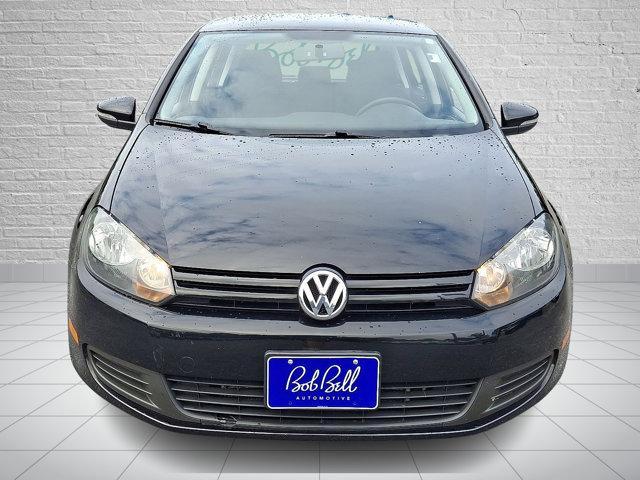 Photo of 2014 Black Volkswagen Golf