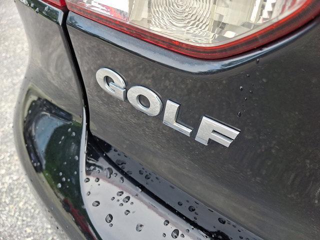 Photo of 2014 Black Volkswagen Golf