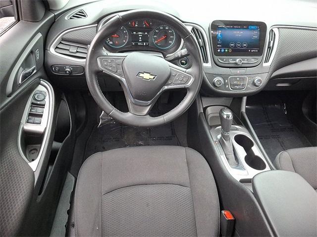 Photo of 2019 Shadow Gray Metallic Chevrolet Malibu