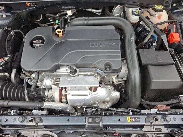 Photo of 2019 Shadow Gray Metallic Chevrolet Malibu
