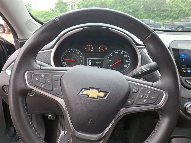 Photo of 2019 Shadow Gray Metallic Chevrolet Malibu
