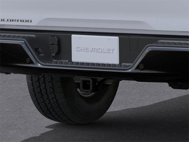 Photo of 2026 Summit White Chevrolet Colorado