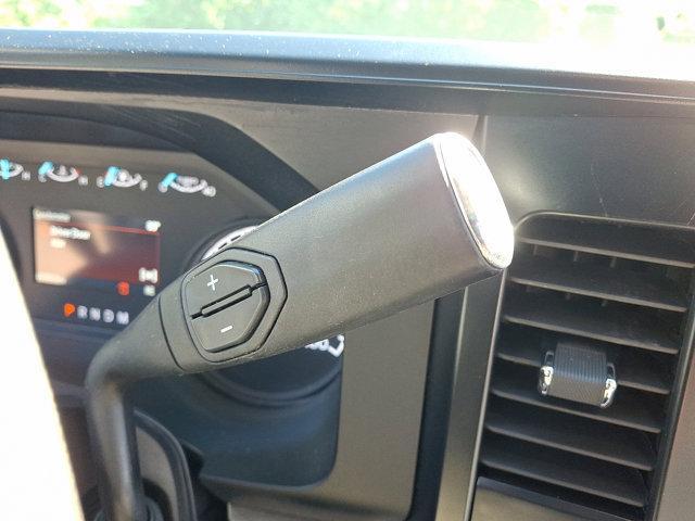 Photo of 2024 Oxford White Ford F-250