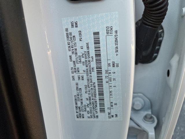 Photo of 2024 Oxford White Ford F-250