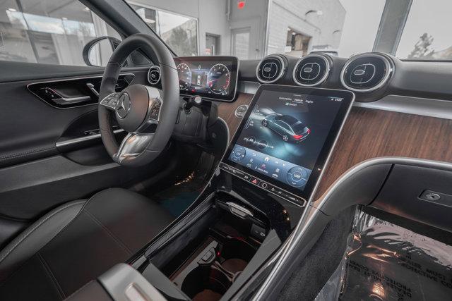 Photo of 2024 Black Mercedes-Benz C-Class