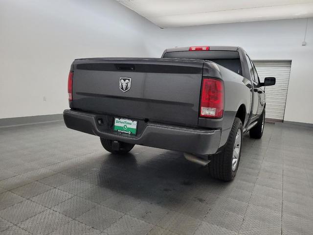 Photo of 2018 Granite Crystal Metallic Clearcoat RAM 1500