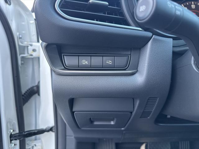 Photo of 2025 Snowflake White Pearl Mica Mazda CX-30