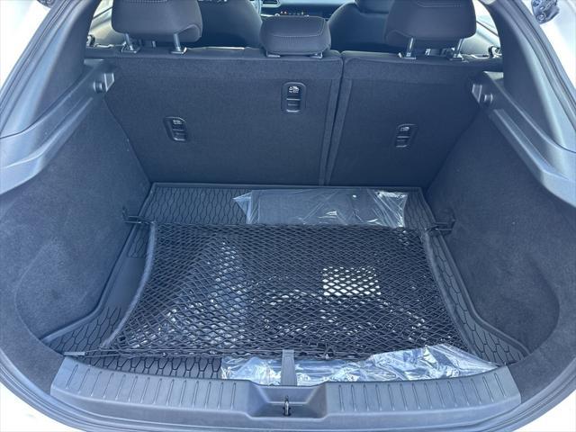 Photo of 2025 Snowflake White Pearl Mica Mazda CX-30