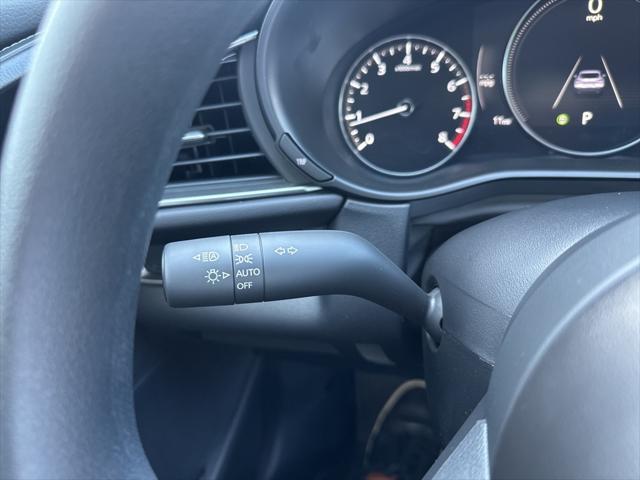 Photo of 2025 Snowflake White Pearl Mica Mazda CX-30