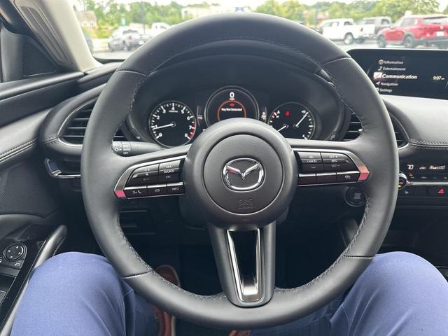 Photo of 2025 Platinum Mazda Mazda3