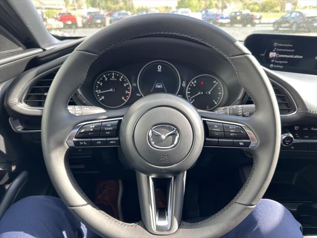 Photo of 2025 Machine Gray Metallic Mazda Mazda3