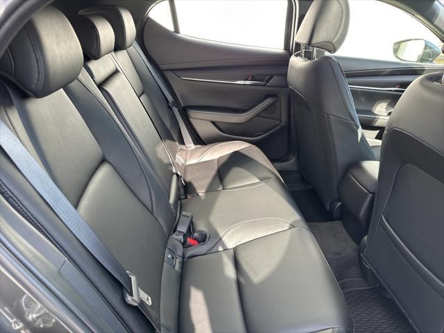 Photo of 2025 Machine Gray Metallic Mazda Mazda3