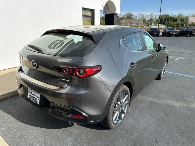 Photo of 2025 Machine Gray Metallic Mazda Mazda3