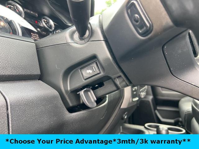 Photo of 2018 Granite Crystal Metallic Clearcoat RAM 2500