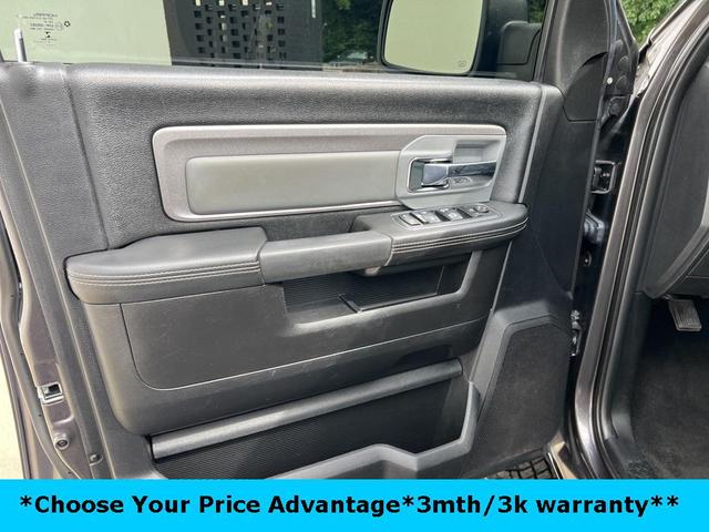 Photo of 2018 Granite Crystal Metallic Clearcoat RAM 2500