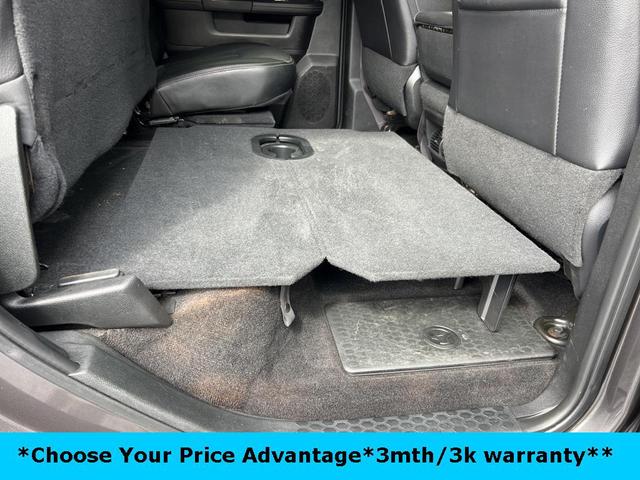 Photo of 2018 Granite Crystal Metallic Clearcoat RAM 2500