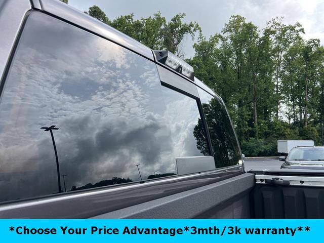 Photo of 2018 Granite Crystal Metallic Clearcoat RAM 2500