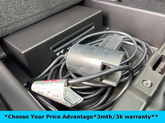 Photo of 2018 Granite Crystal Metallic Clearcoat RAM 2500