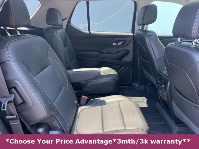 Photo of 2021 Mosaic Black Metallic Chevrolet Traverse