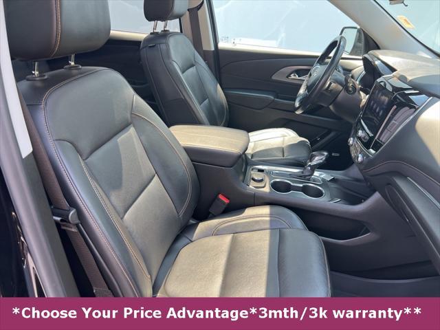 Photo of 2021 Mosaic Black Metallic Chevrolet Traverse