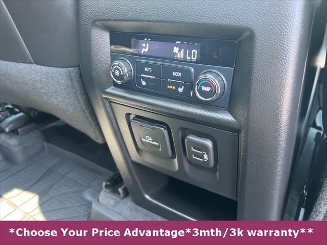 Photo of 2021 Mosaic Black Metallic Chevrolet Traverse