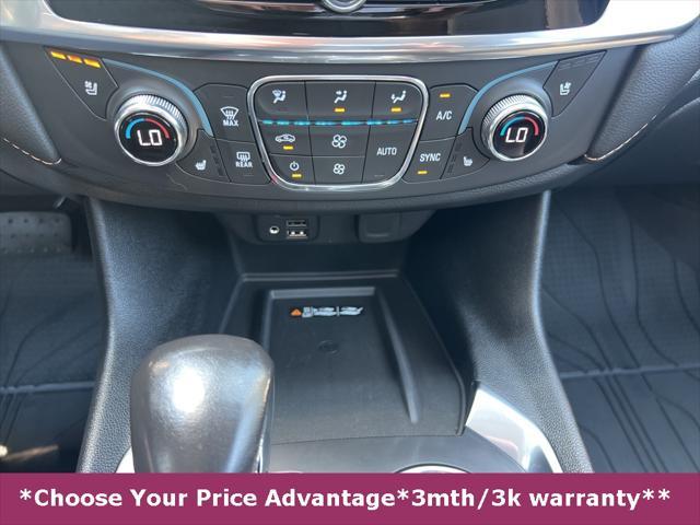Photo of 2021 Mosaic Black Metallic Chevrolet Traverse