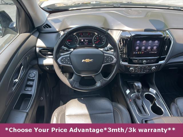 Photo of 2021 Mosaic Black Metallic Chevrolet Traverse