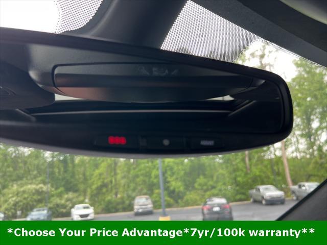 Photo of 2021 DB Black Crystal Clearcoat Dodge Durango