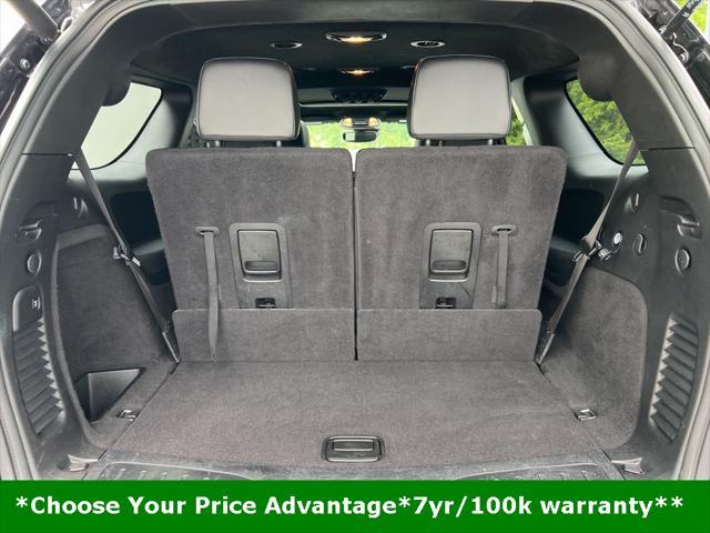 Photo of 2021 DB Black Crystal Clearcoat Dodge Durango