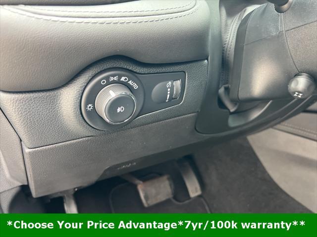 Photo of 2021 DB Black Crystal Clearcoat Dodge Durango