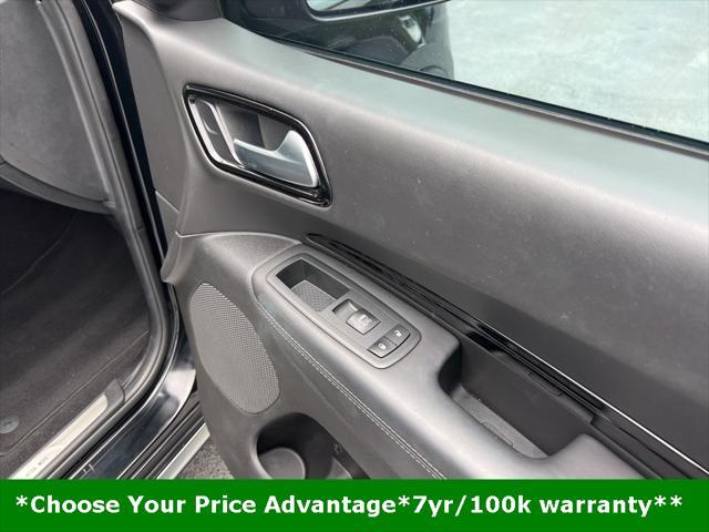 Photo of 2021 DB Black Crystal Clearcoat Dodge Durango