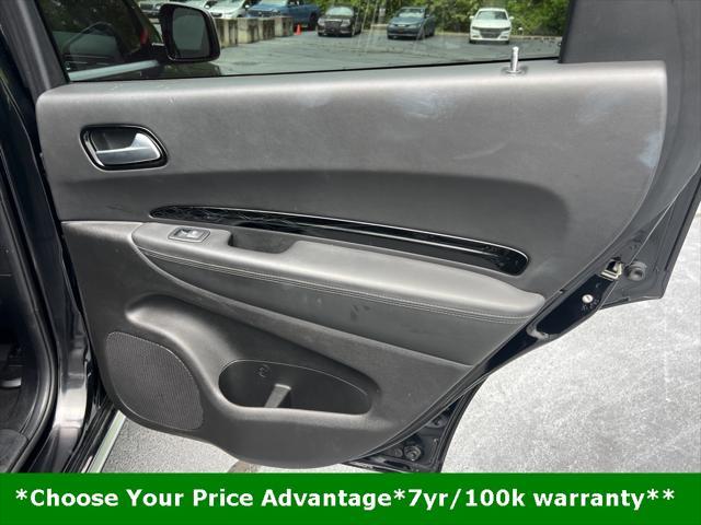 Photo of 2021 DB Black Crystal Clearcoat Dodge Durango