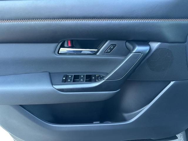 Photo of 2025 Machine Gray Metallic Mazda CX-50