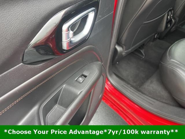 Photo of 2022 Redline Pearlcoat Jeep Compass