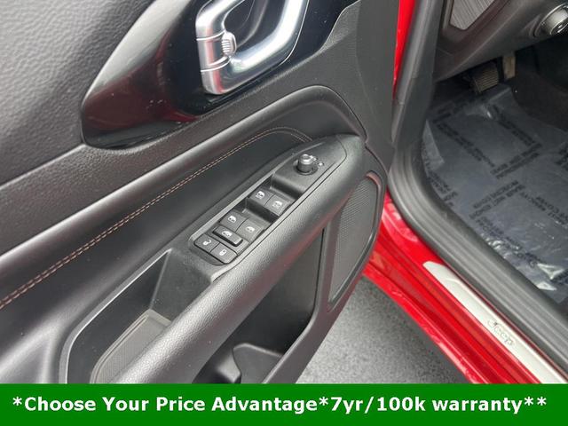 Photo of 2022 Redline Pearlcoat Jeep Compass