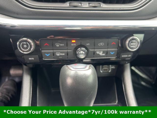 Photo of 2022 Redline Pearlcoat Jeep Compass
