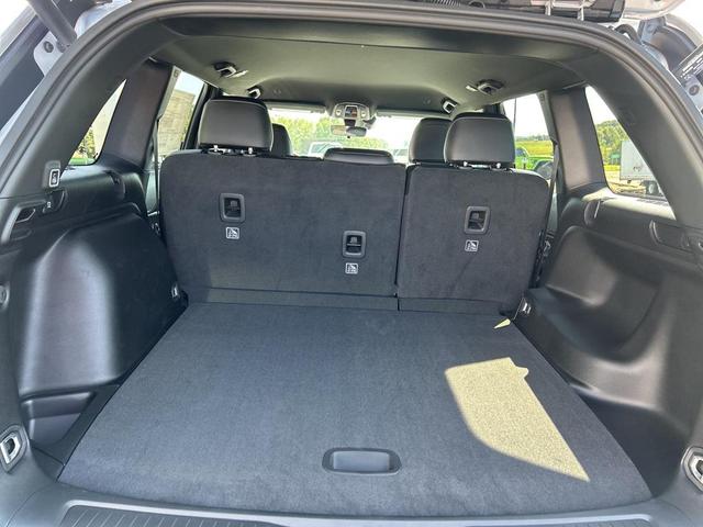 Photo of 2025 Silver Zynith Jeep Grand Cherokee