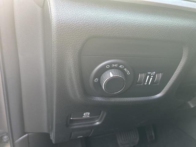 Photo of 2025 Baltic Gray Metallic Clearcoat Jeep Grand Cherokee