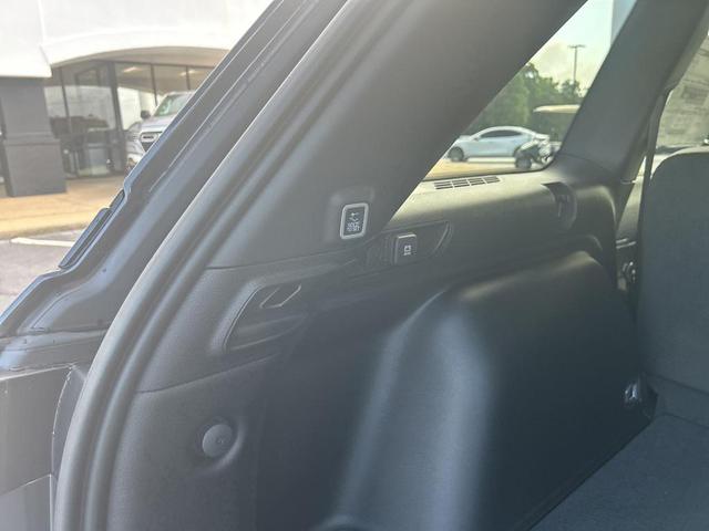 Photo of 2025 Baltic Gray Metallic Clearcoat Jeep Grand Cherokee