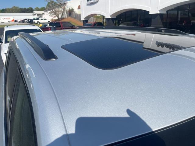 Photo of 2025 Silver Zynith Jeep Grand Cherokee L