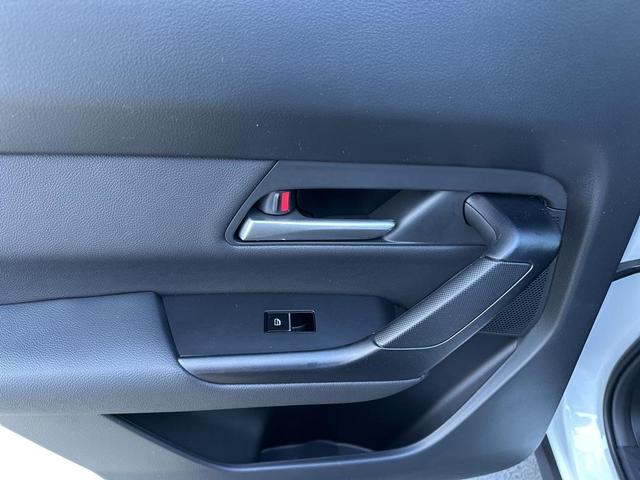 Photo of 2025 Wind Chill Pearl Mazda CX-50