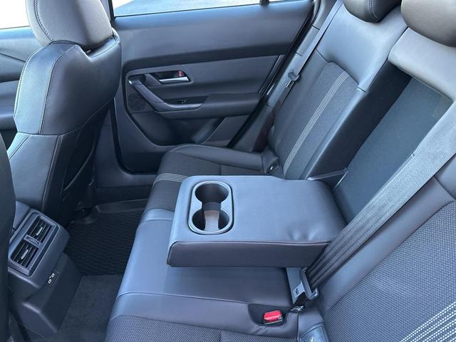 Photo of 2025 Wind Chill Pearl Mazda CX-50
