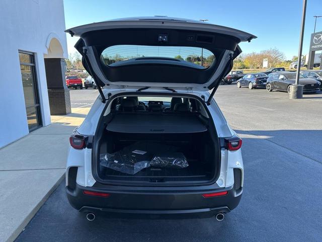Photo of 2025 Wind Chill Pearl Mazda CX-50