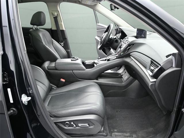 Photo of 2023 Majestic Black Pearl Acura RDX