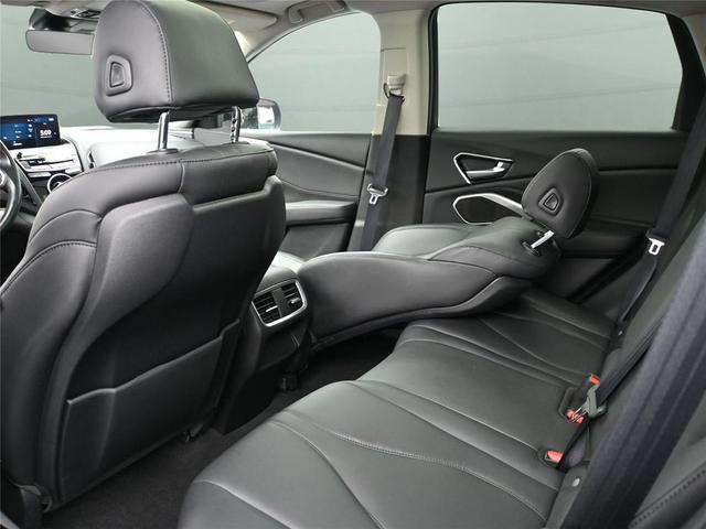 Photo of 2023 Majestic Black Pearl Acura RDX