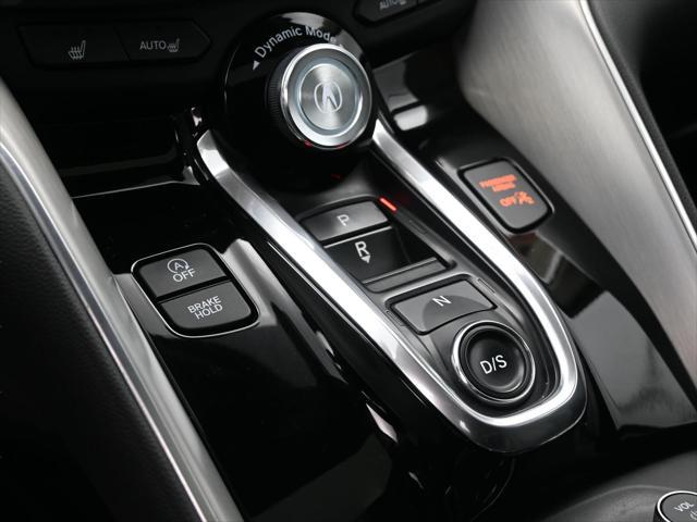 Photo of 2023 Lunar Silver Metallic Acura TLX