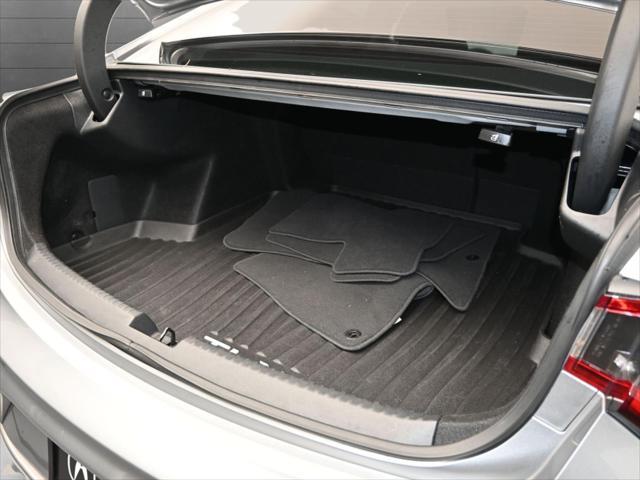 Photo of 2023 Lunar Silver Metallic Acura TLX