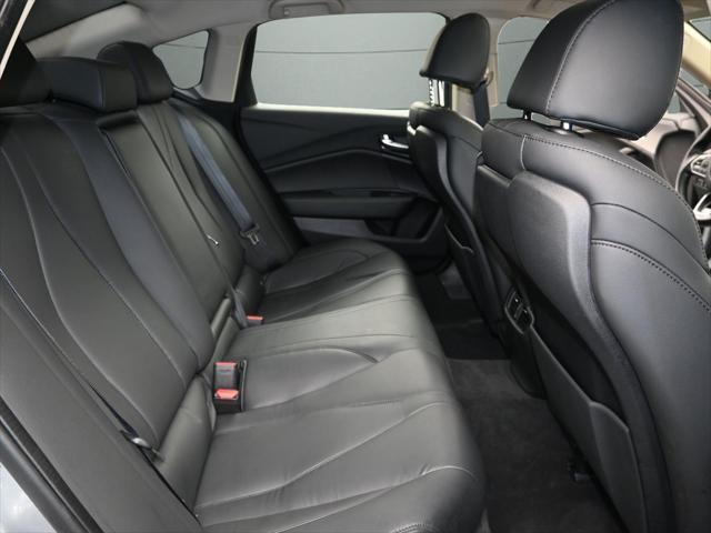 Photo of 2023 Lunar Silver Metallic Acura TLX